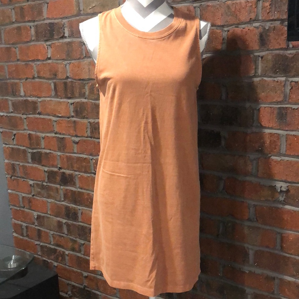 Double Zero Sleeveless Orange Dress. Size Medium.